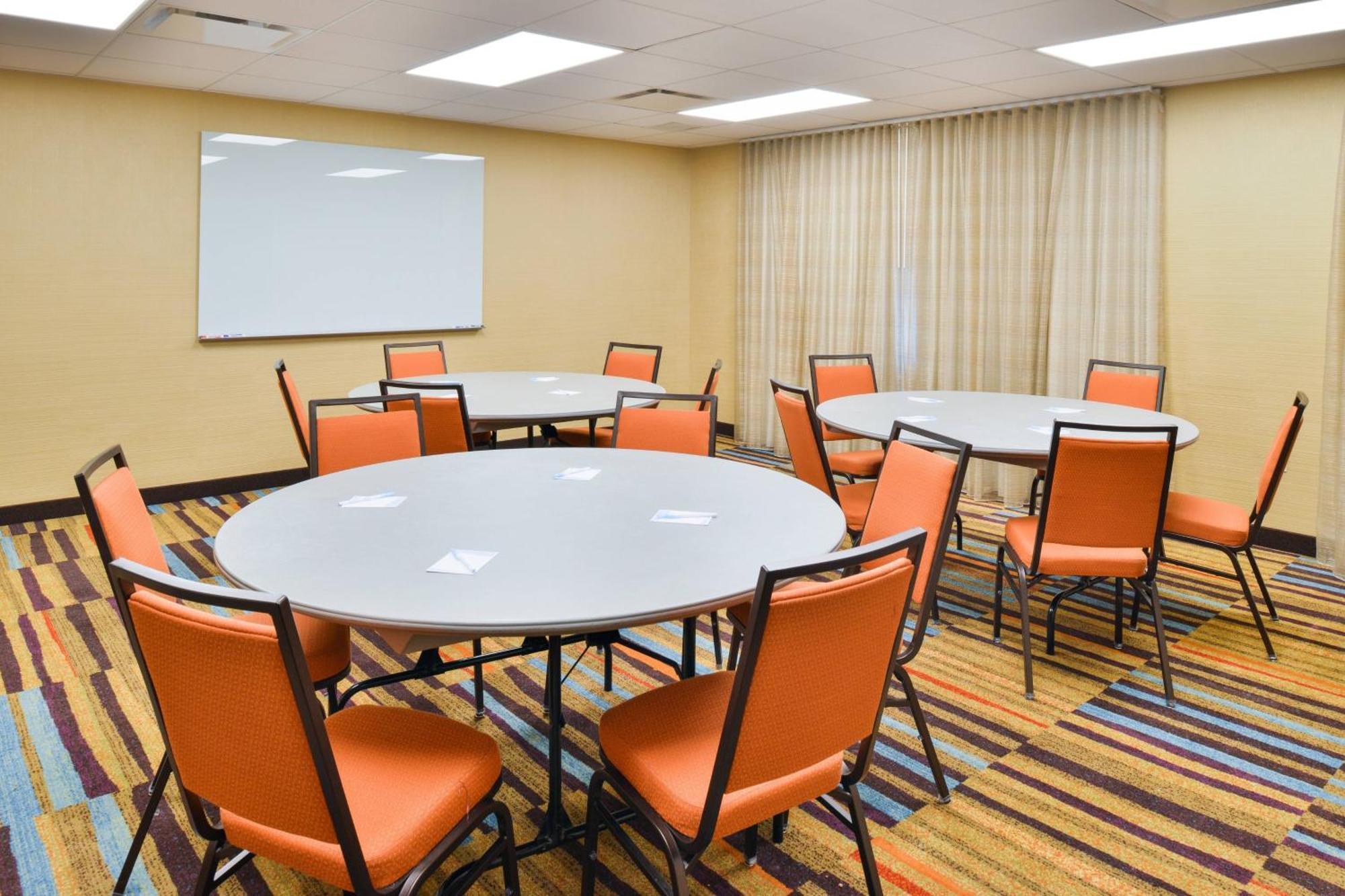 Fairfield Inn And Suites By Marriott Rochester West/Greece Extérieur photo